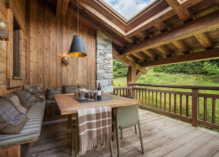 Luxury Sauna Cinema Mont Blanc Views In 木屋 梅杰夫